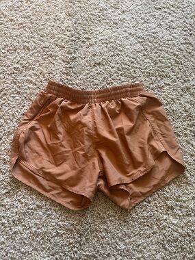 Women’s XS Lined Brown Under Armour Shorts